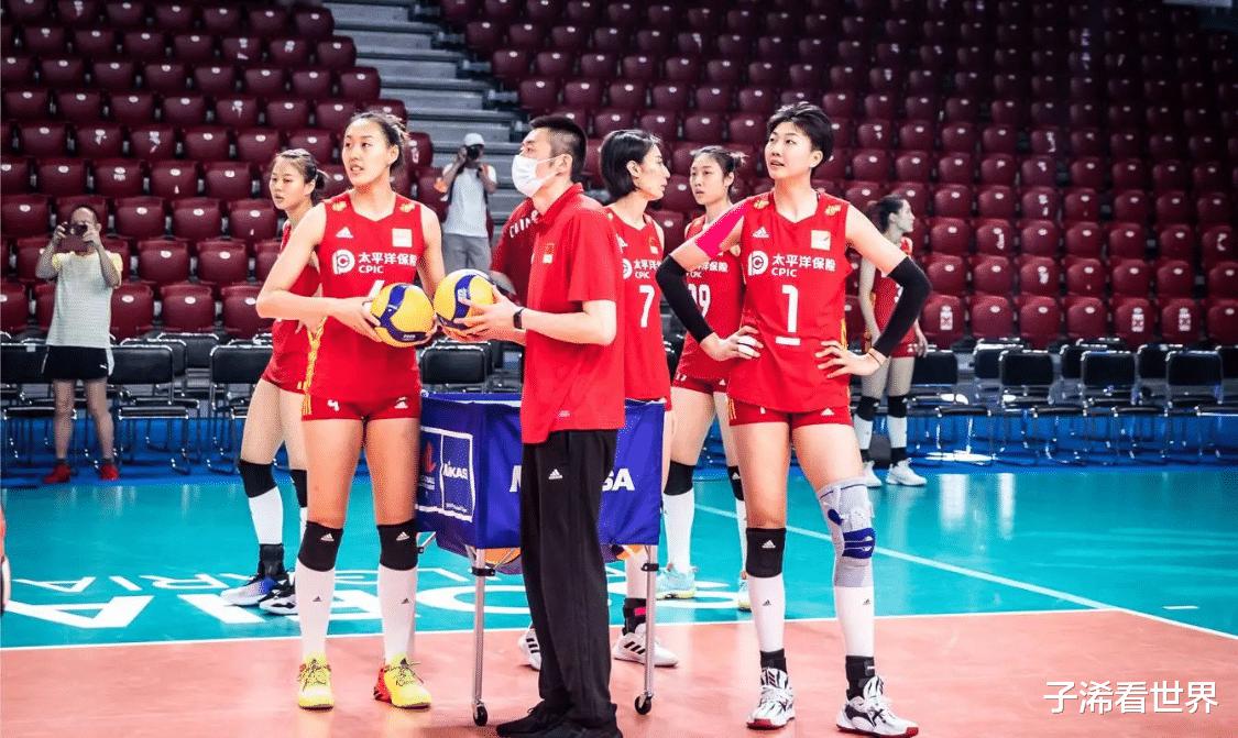 凌晨0点! 上海媒体点评中国女排引爆争议，球迷狠批：别为教练开脱(3)