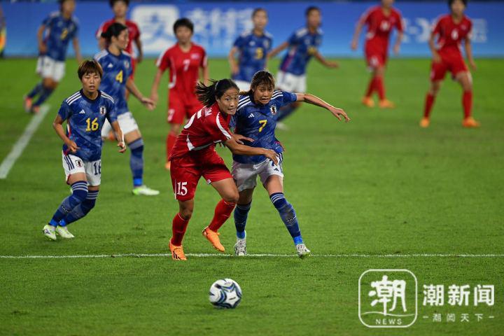 亚运会女足决赛上半场朝鲜1-1战平日本队(2)