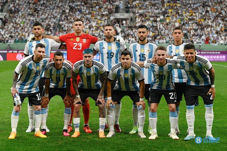 记者：阿根廷vs乌拉圭将在科尔多瓦举行，也有可能移师纪念碑球场