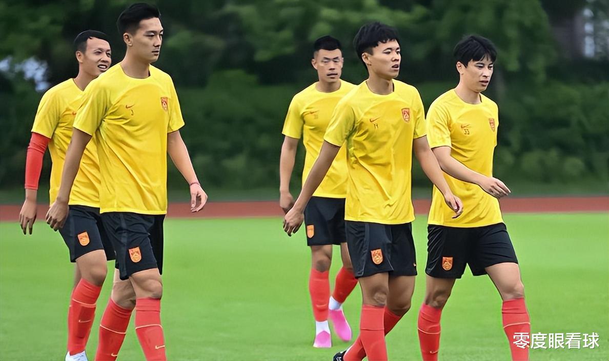 对决泰国队之前，中国男足传到重大利好喜讯，世预赛首战胜率大大增加(4)