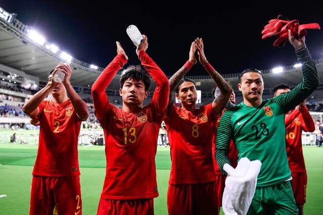减少中国男足世预赛经费！宋凯宣布两大最新决定，球迷支持(5)