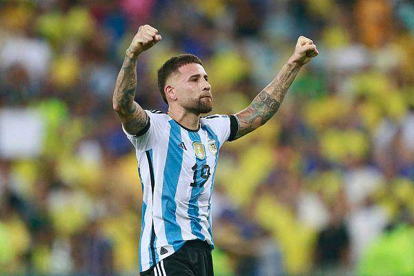赛前球迷爆发冲突，阿根廷击败巴西夺回榜首(2)