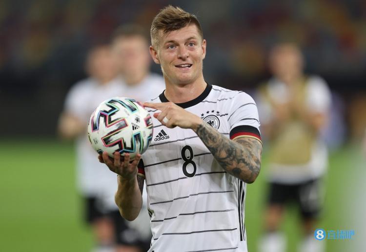 图片报：克罗斯正认真考虑重返德国队，参加2024年欧洲杯
