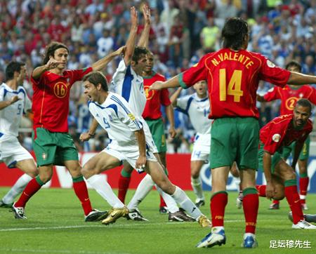 2004年欧洲杯，成就希腊神话的最关键比赛，也许是希腊1：2俄罗斯(3)