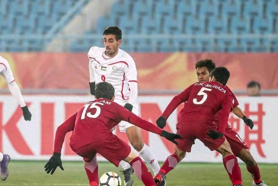 伊朗4-1击败巴勒斯坦 阿兹蒙进球 伊朗男足阵容强大剑指冠军(1)