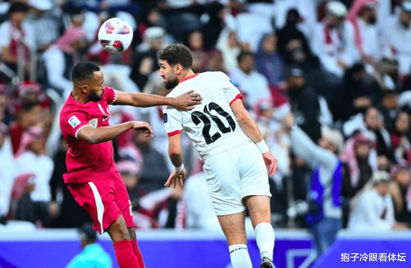 2-1！国足杀手再进球 卡塔尔逆转巴勒斯坦 卫冕冠军4战全胜进八强