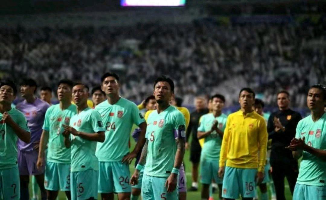 国足应安排亚运队为班底的阵容 集体海外拉练有利于提升实力