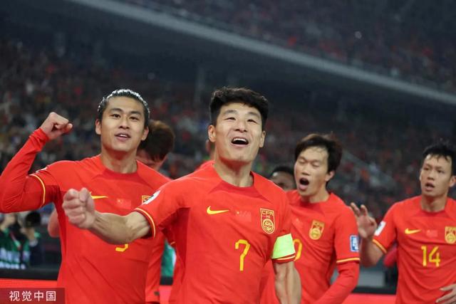 被印尼队打回原形，越南足球的自救方法与国足如出一辙(1)