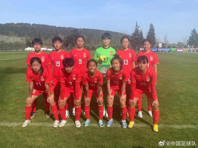 欧足联U16女足邀请赛：中国U15女足4比1乌干达队
