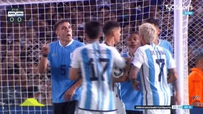 标题：阿根廷主场惨败乌拉圭，德保罗表(2)