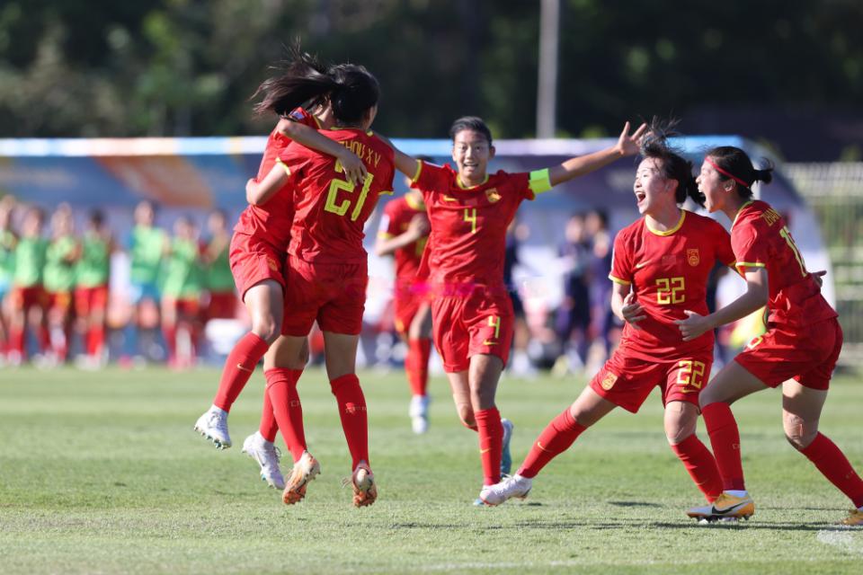 中国足球从U17崛起？女足复兴有望，期待男足早日回归世少赛(2)